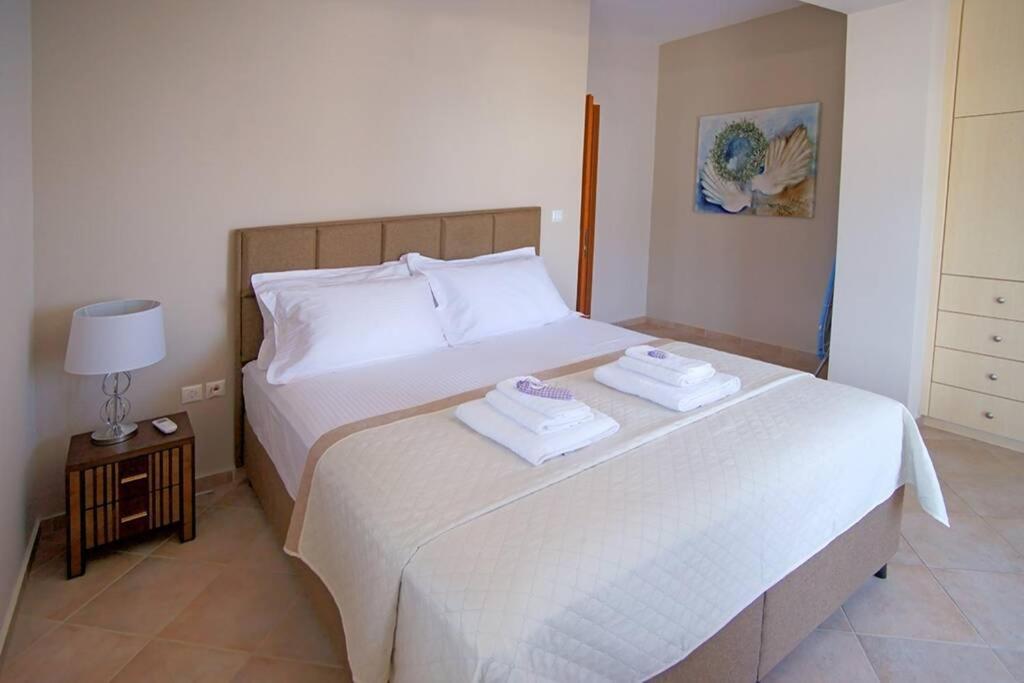Kyparissia Luxury Home 외부 사진